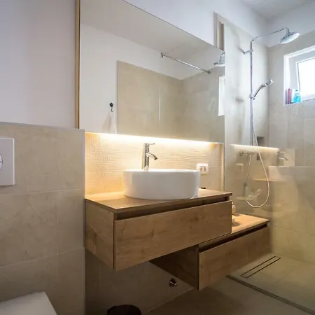 Terra Rossa Apartment Rovinj Exterior photo